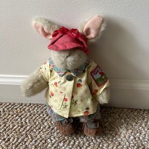 Muffy VanderBear Hiking Outdoor Costume